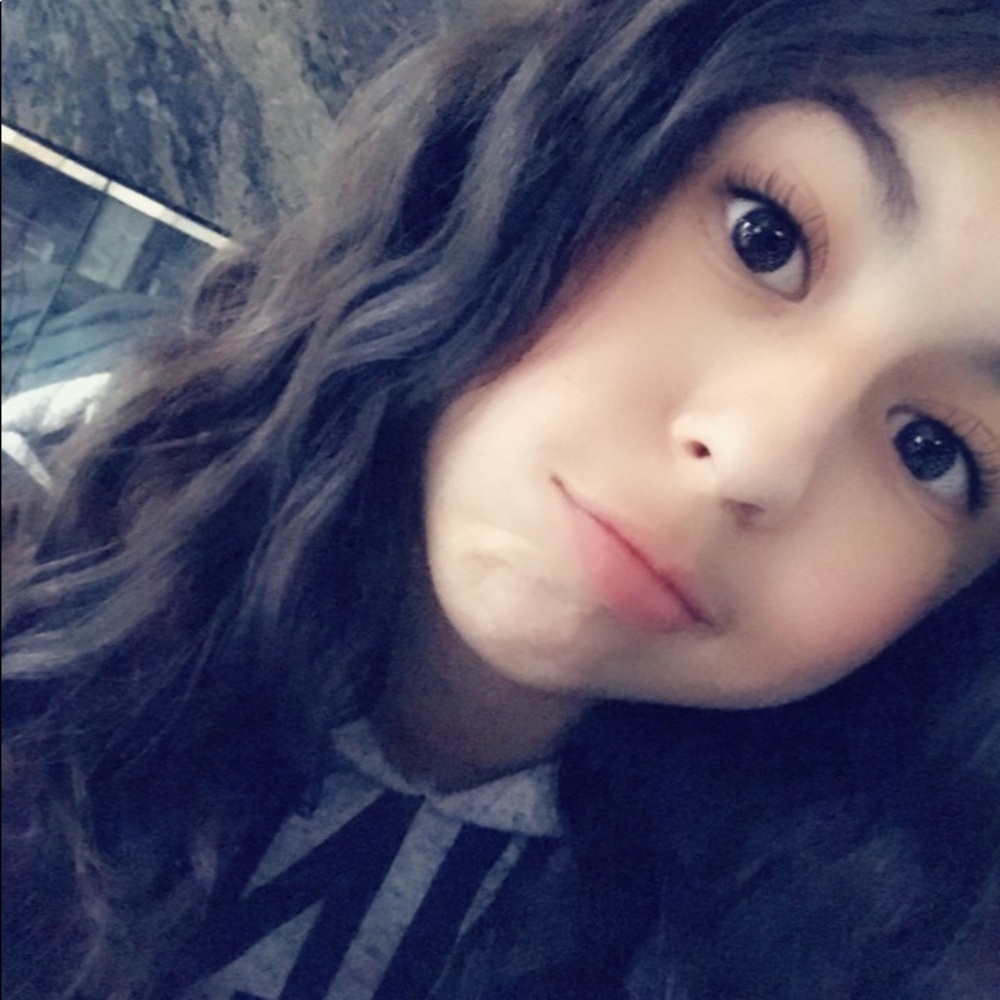 Meet your Posher, Valerie